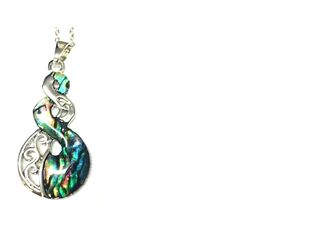 Paua Shell detailed Twist Peandant